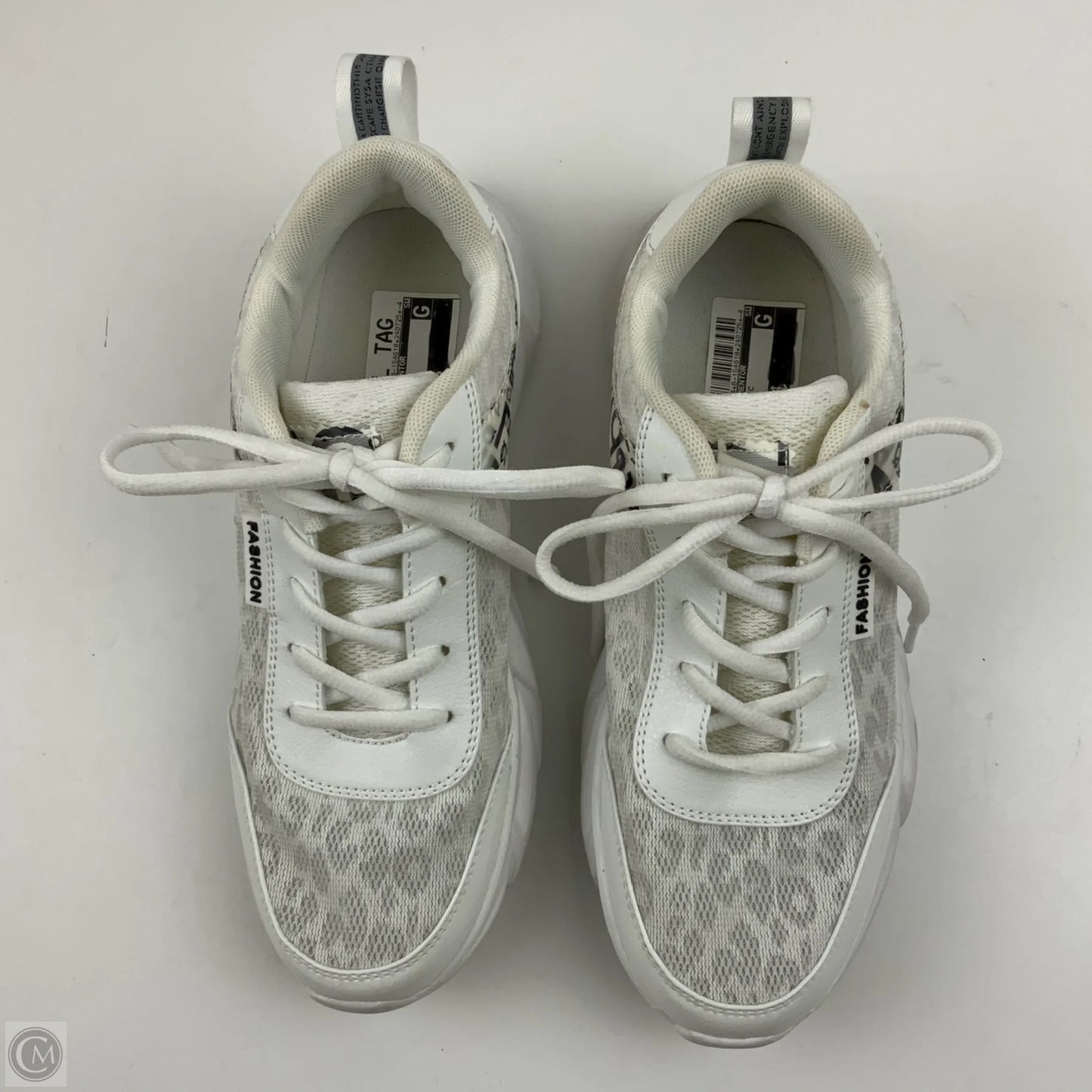 Shoes Athletic By Clothes Mentor In White, Size: 9