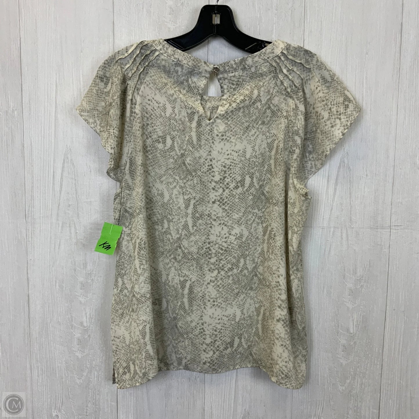 Top Short Sleeve By Cece In Snakeskin Print, Size: L