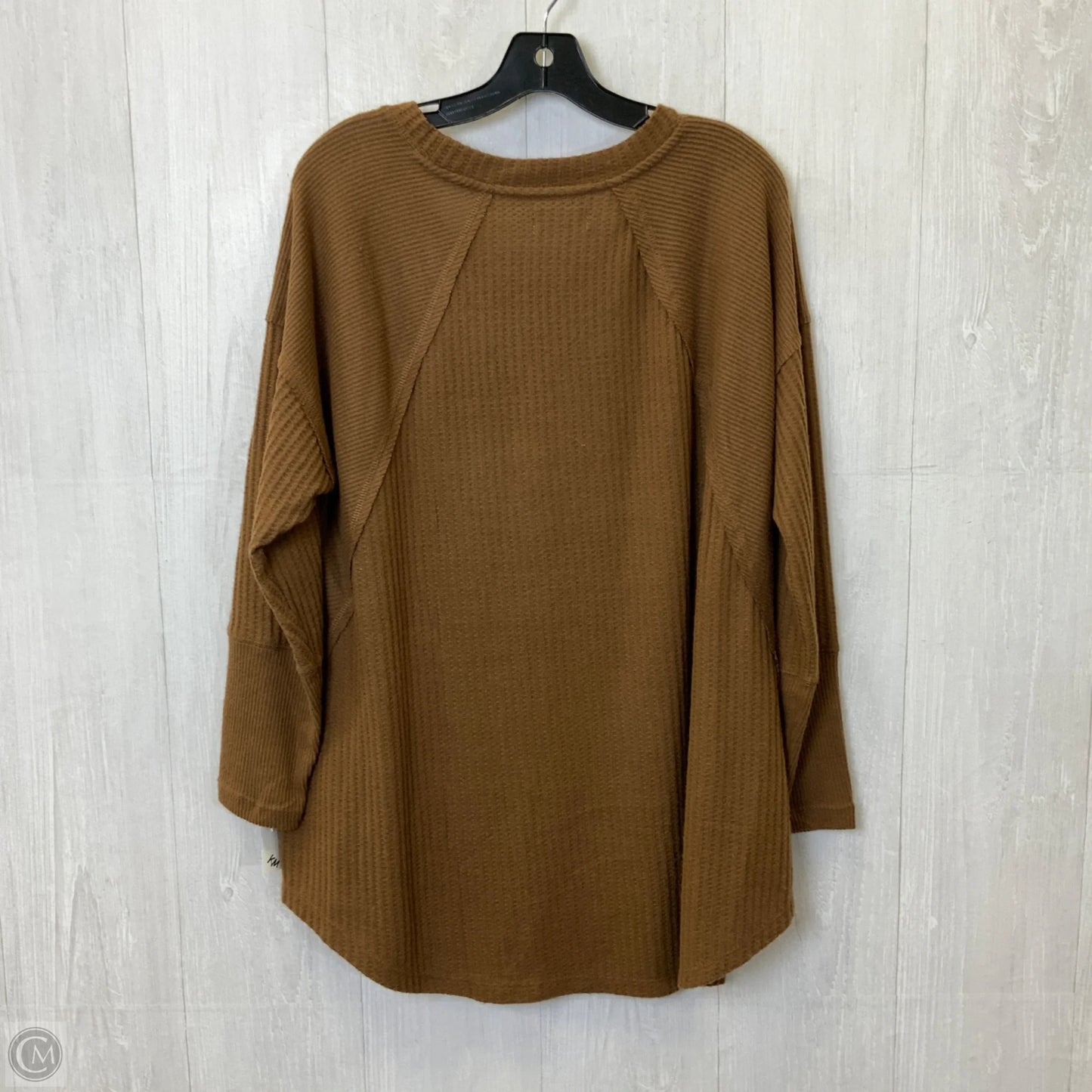 Top Long Sleeve By Maurices In Brown, Size: 1x