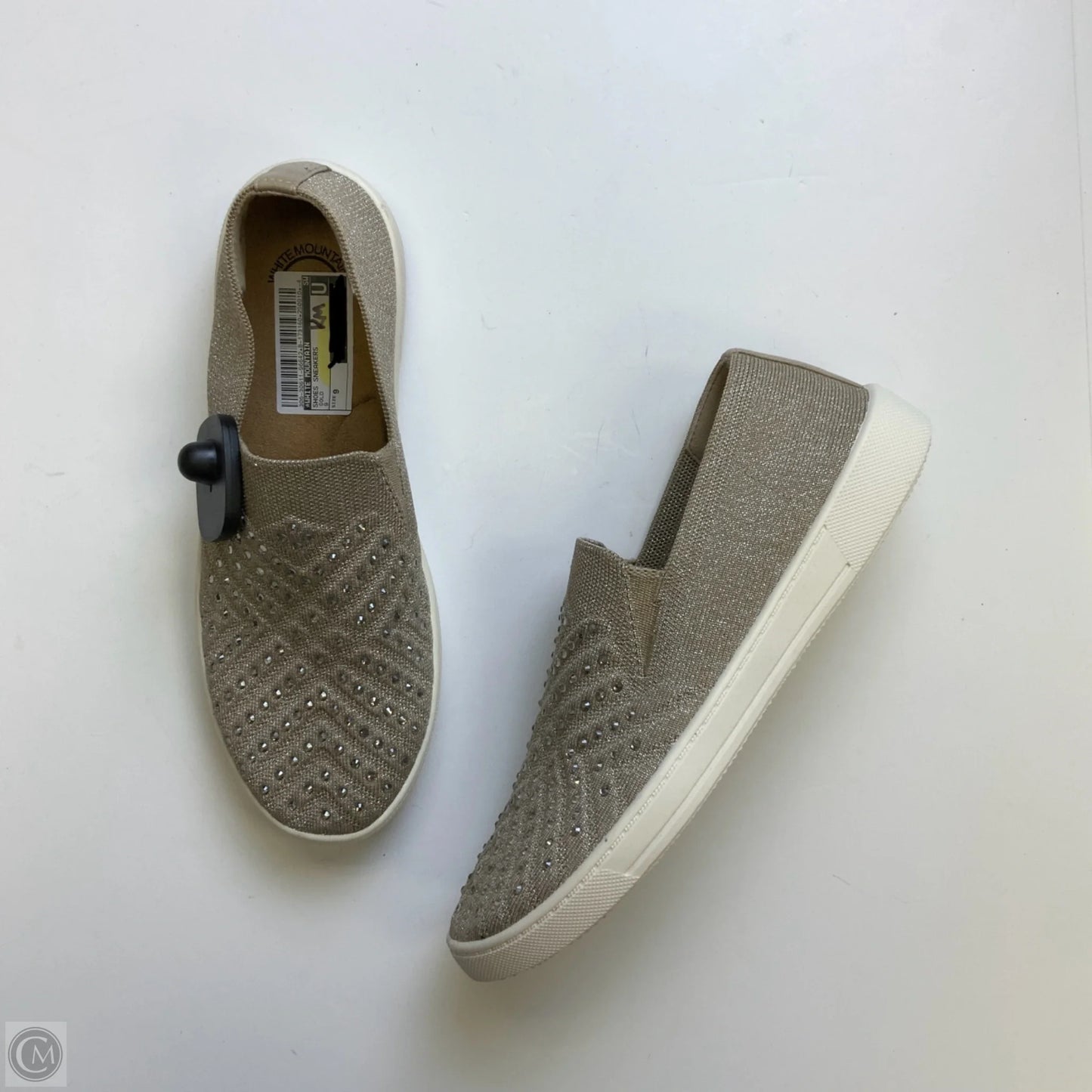 Shoes Sneakers By White Mountain In Gold, Size: 9