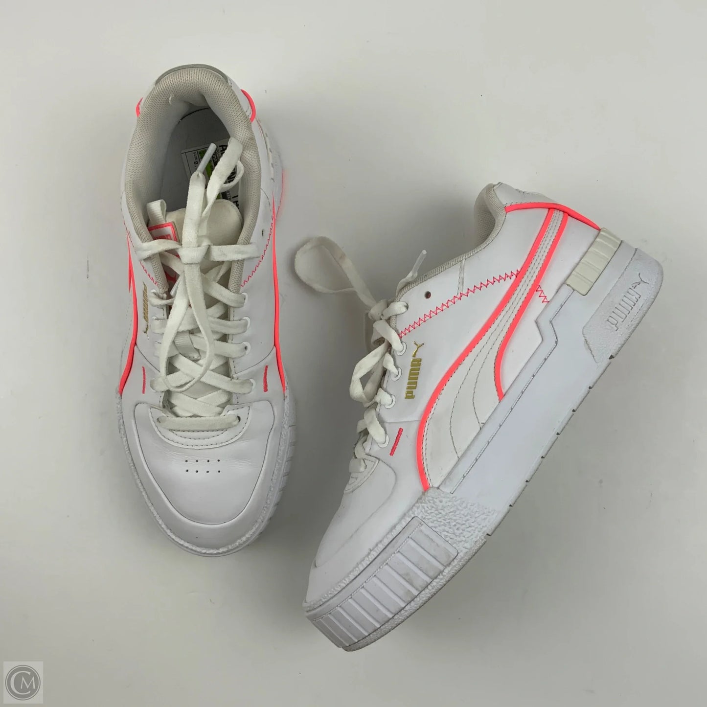 Shoes Sneakers By Puma In White, Size: 9.5