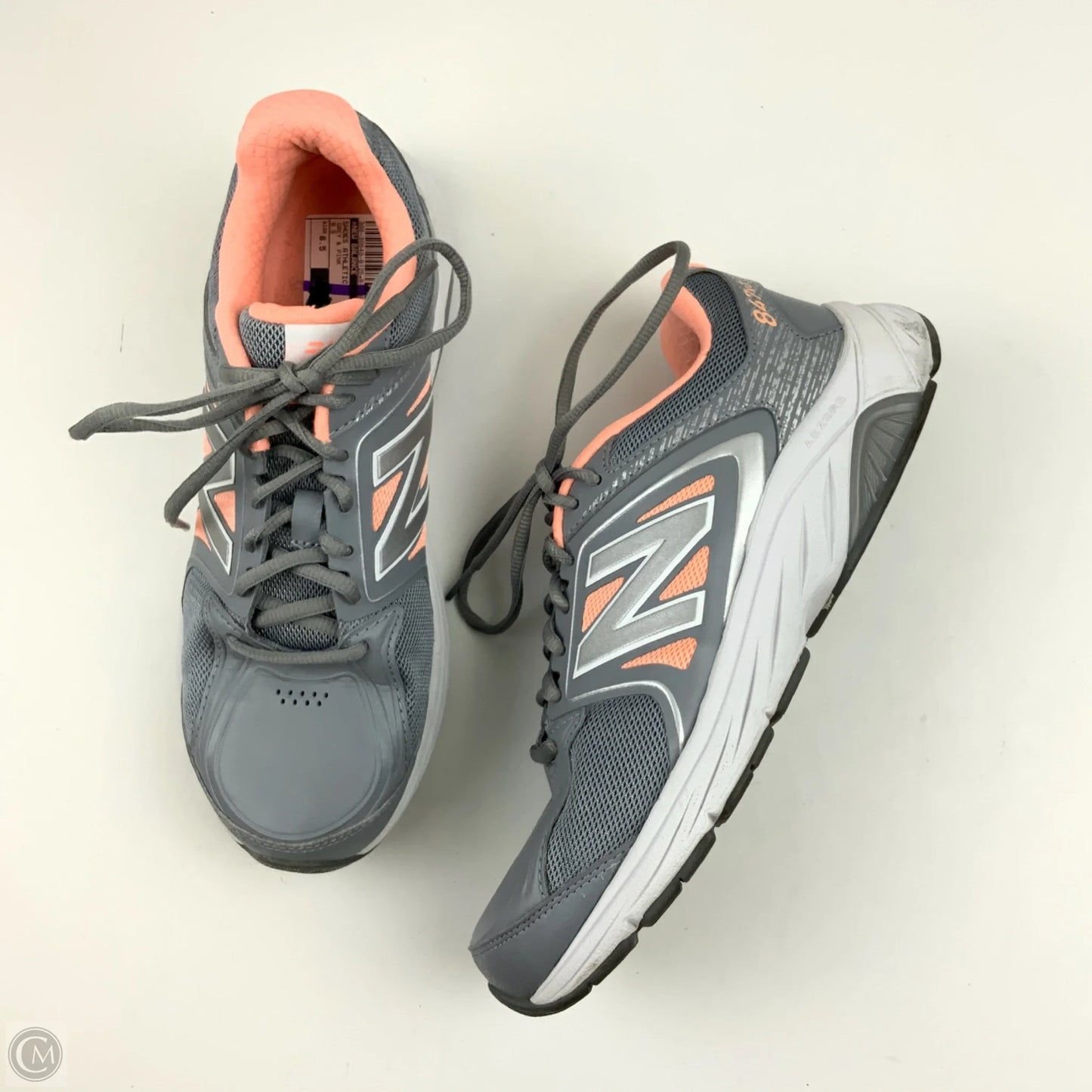 Shoes Athletic By New Balance In Grey & Pink, Size: 8.5