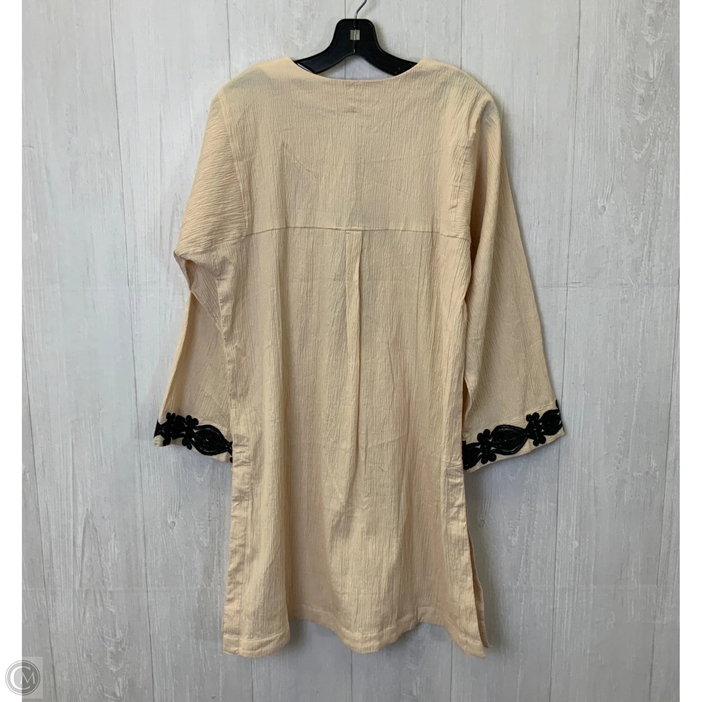 Tunic Long Sleeve By Clothes Mentor In Black & Tan, Size: S