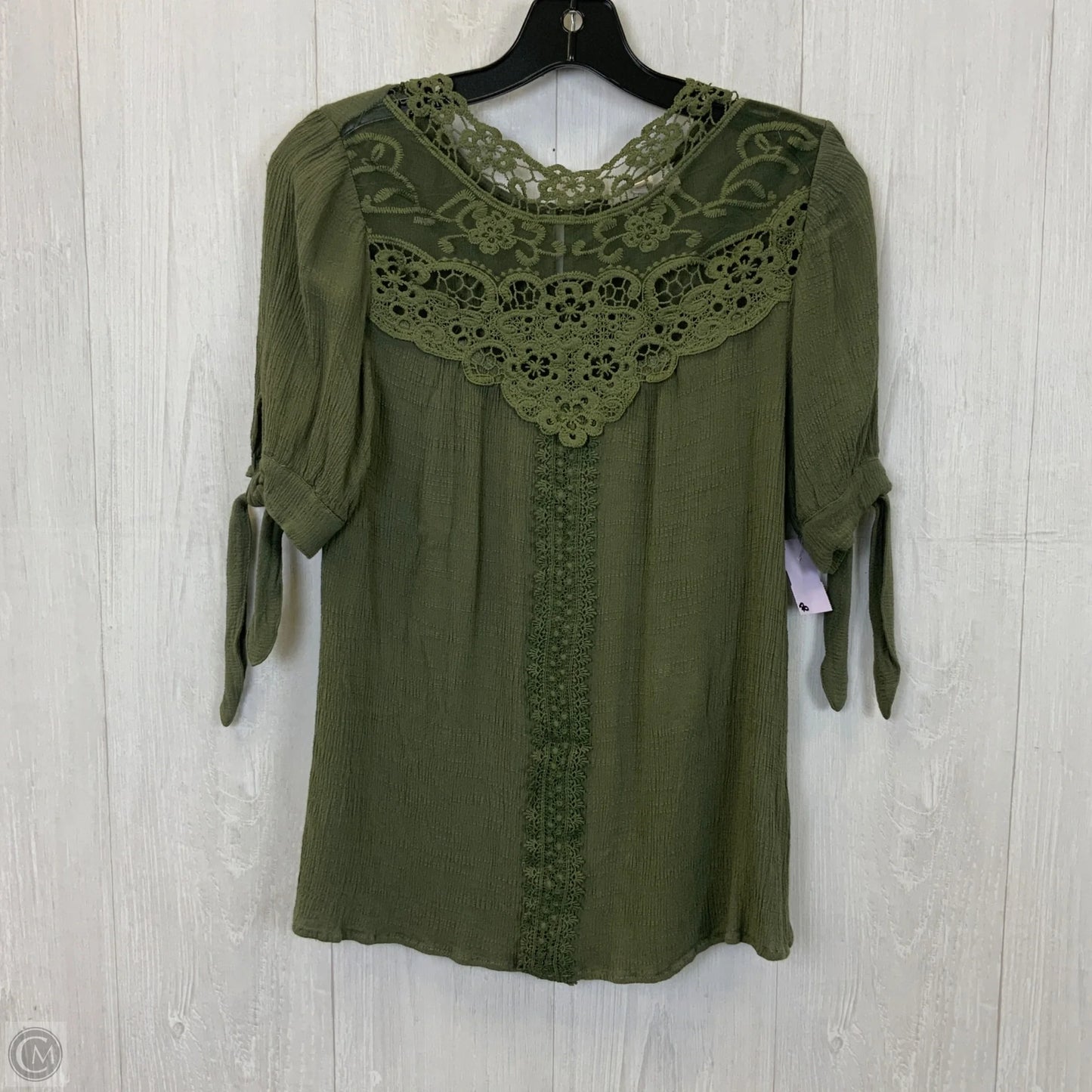 Top Short Sleeve By Entro In Green, Size: S