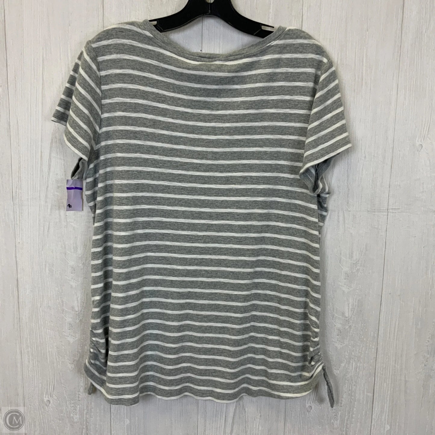 Top Short Sleeve By Liz Claiborne In Grey, Size: L