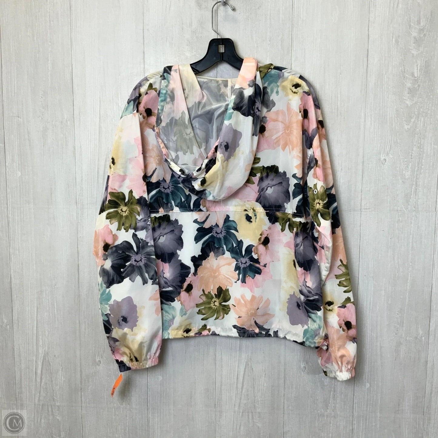 Jacket Windbreaker By Thread And Supply In White, Size: M