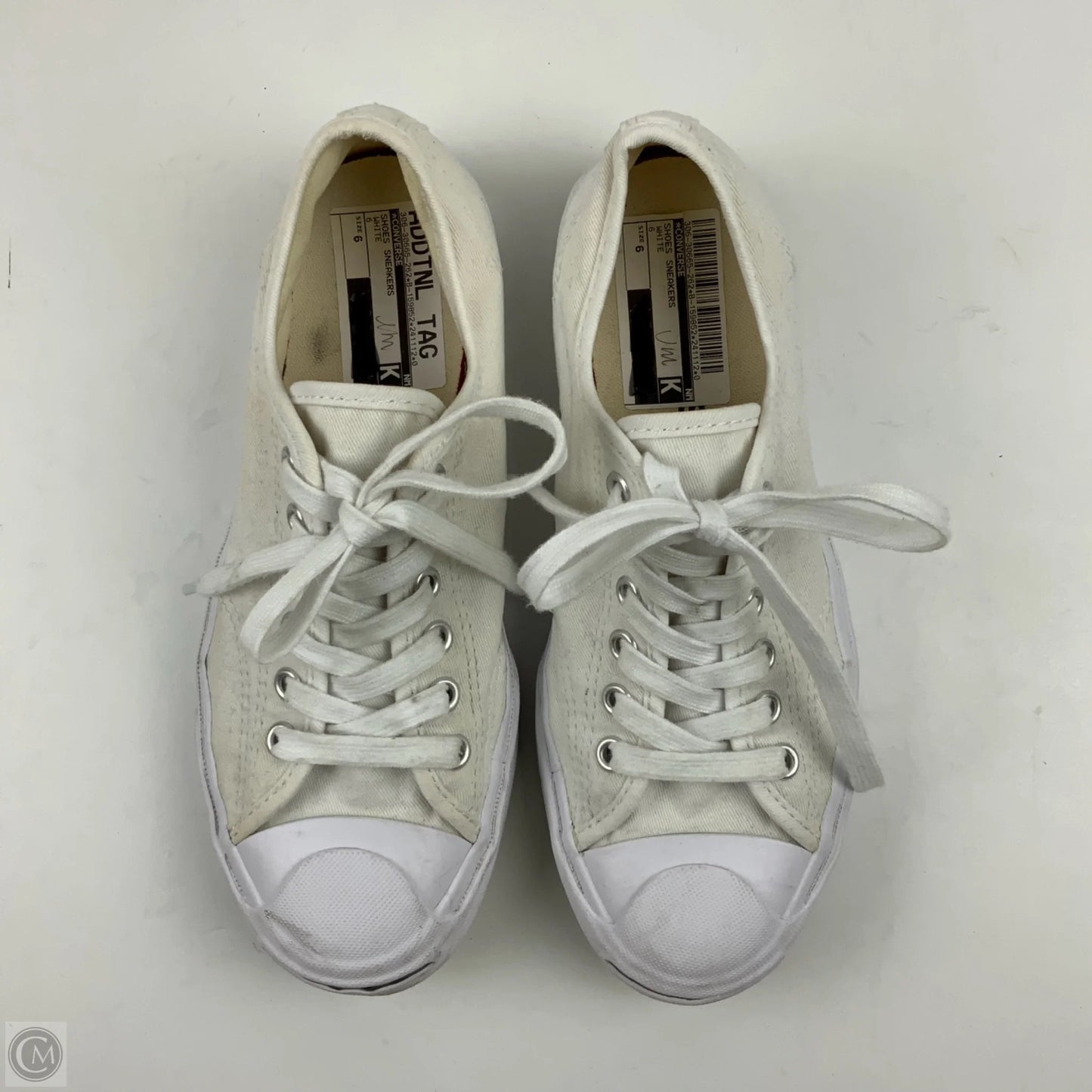 Shoes Sneakers By Converse In White, Size: 6