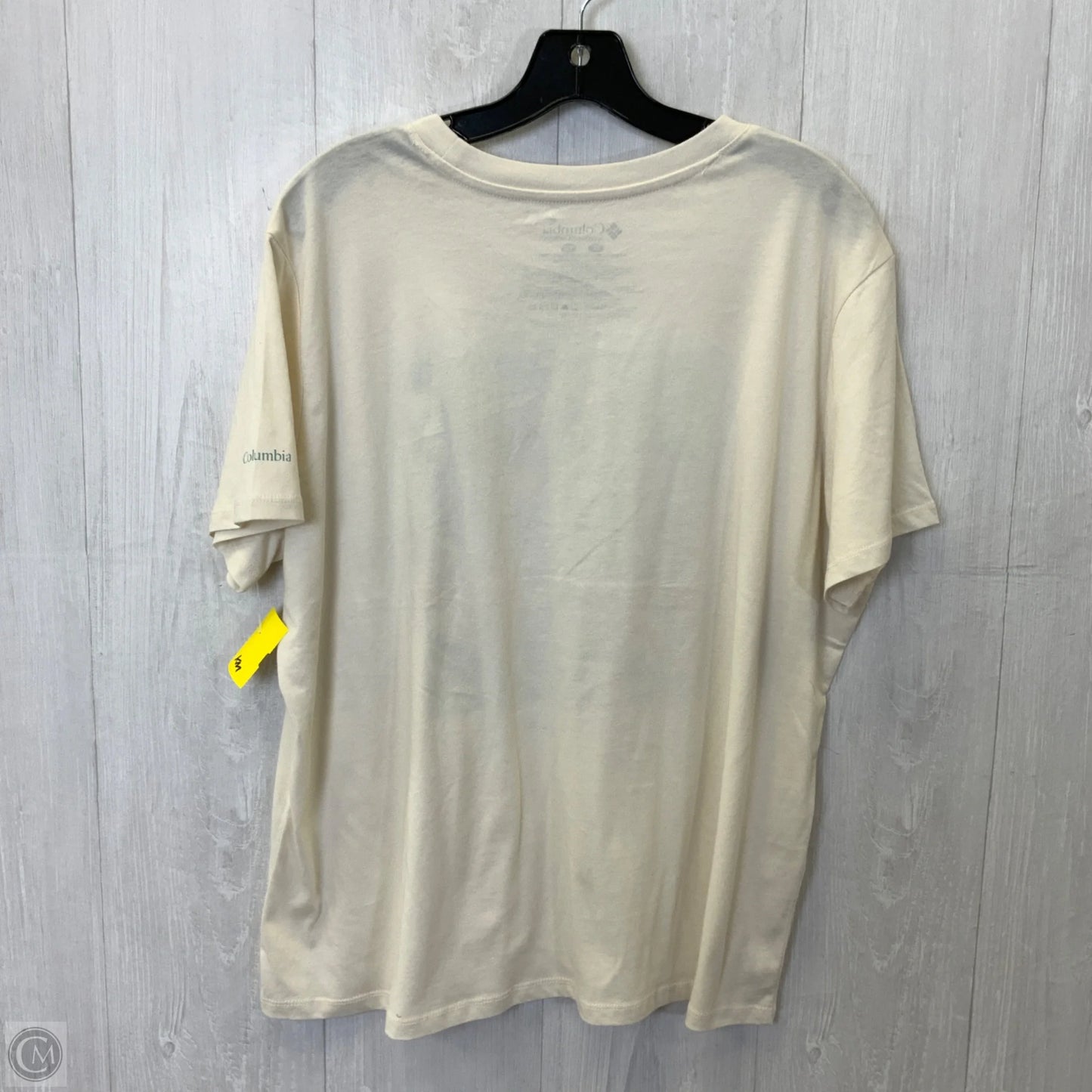Top Short Sleeve By Columbia In Cream, Size: Xl