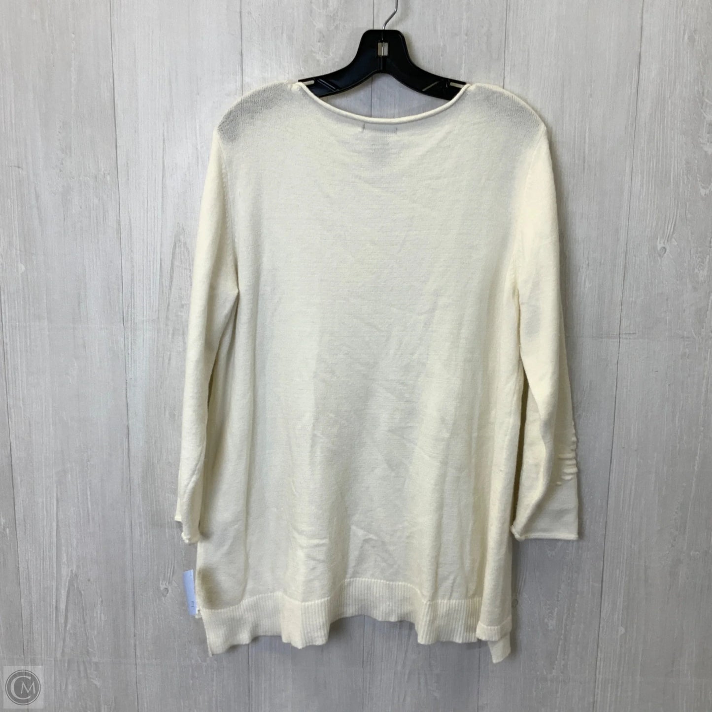 Sweater By Chelsea And Theodore In White, Size: 1x
