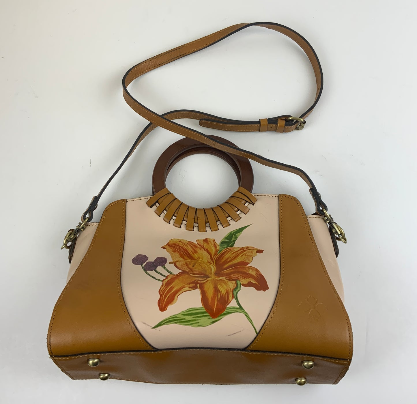 Handbag Designer By Patricia Nash In Brown & Cream, Size:Medium
