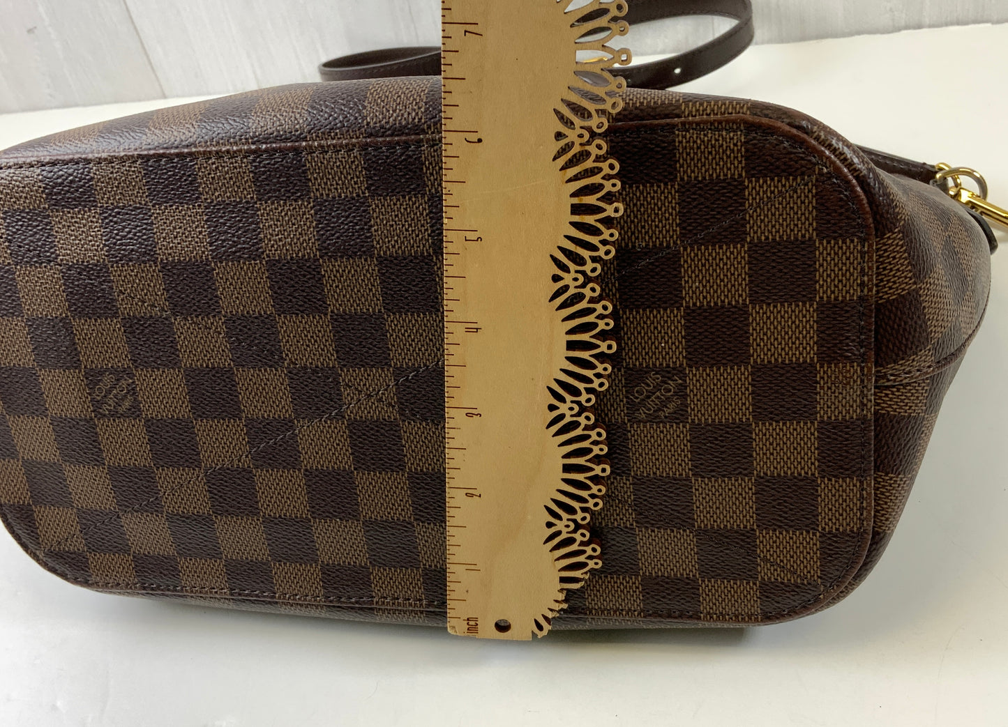 Handbag Luxury Designer By Louis Vuitton In Brown, Size:Medium