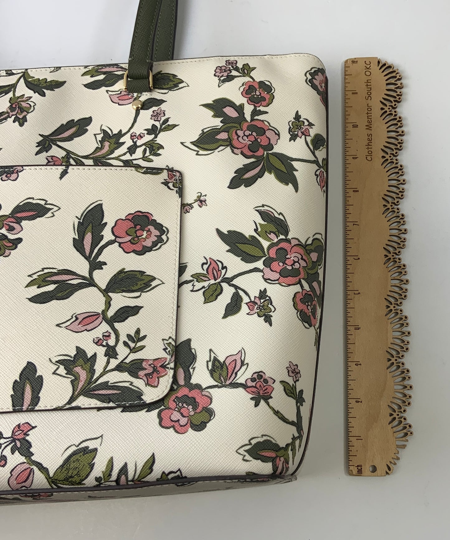 Handbag Designer By Kate Spade In Cream & Green, Size:Large