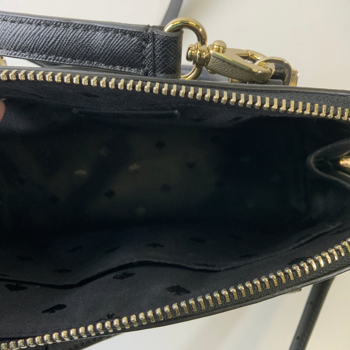 Handbag Designer By Kate Spade In Black, Size:Medium
