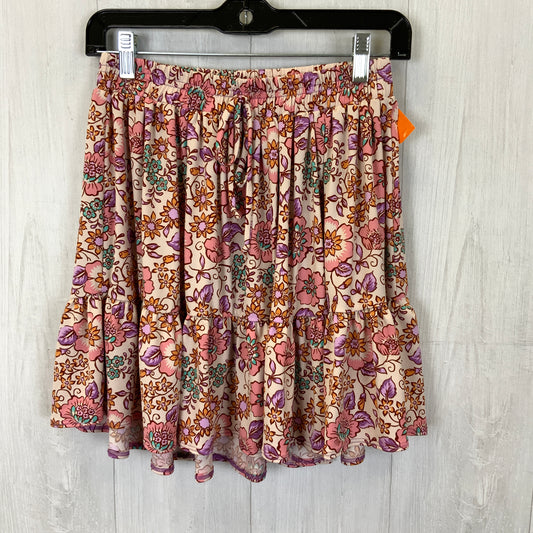 Skirt Mini & Short By Clothes Mentor  Size: S
