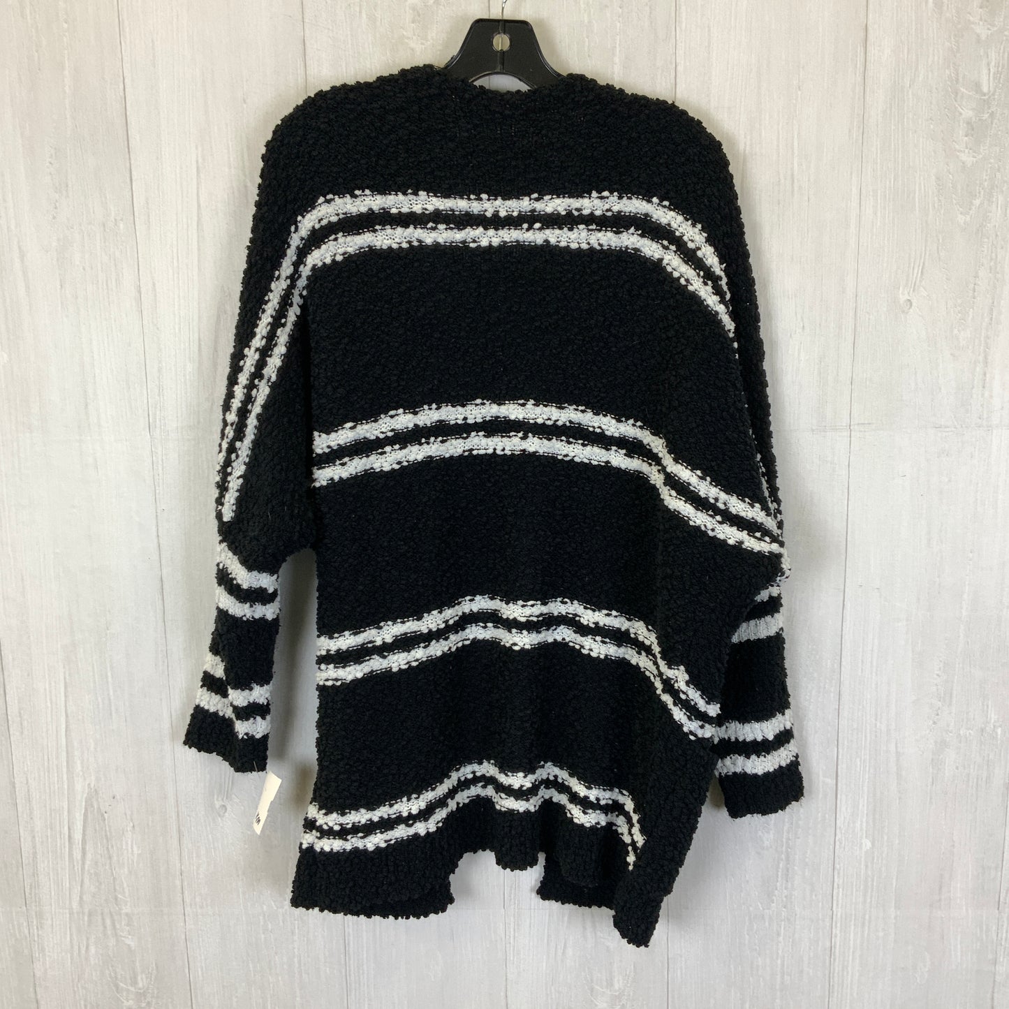 Sweater Cardigan By Clothes Mentor In Black & White, Size: S