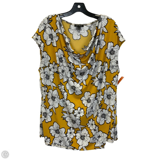 Top Sleeveless By Lane Bryant In Yellow, Size: 2x