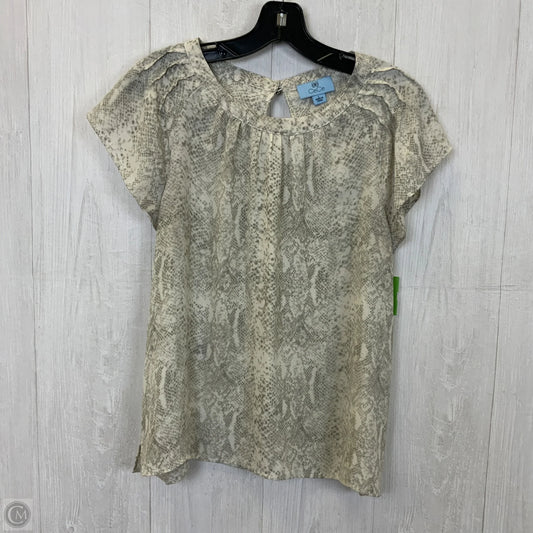 Top Short Sleeve By Cece In Snakeskin Print, Size: L