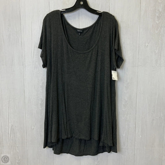Top Short Sleeve By Torrid In Grey, Size: 2x
