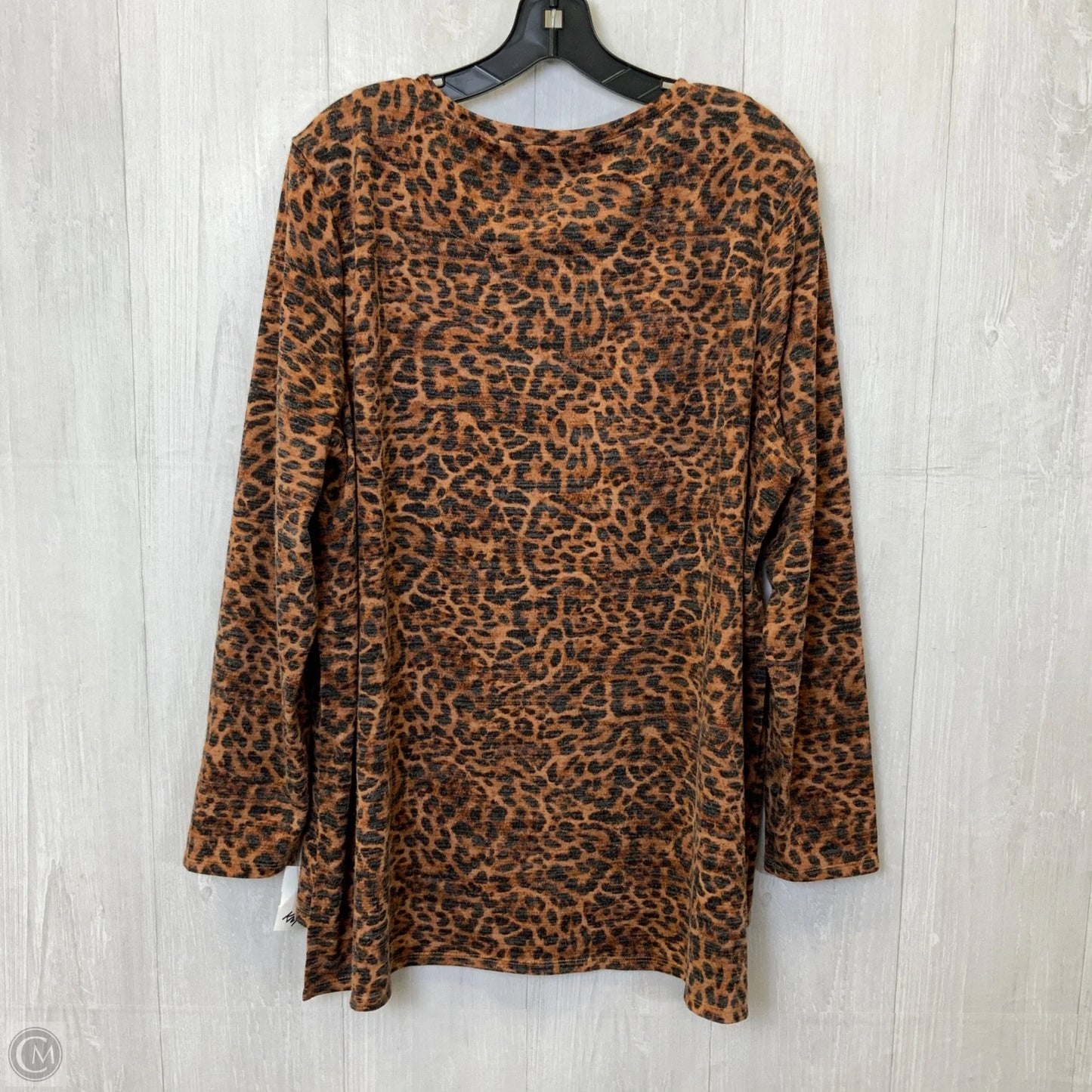 Top Long Sleeve Basic By Chicos In Leopard Print, Size: Xl