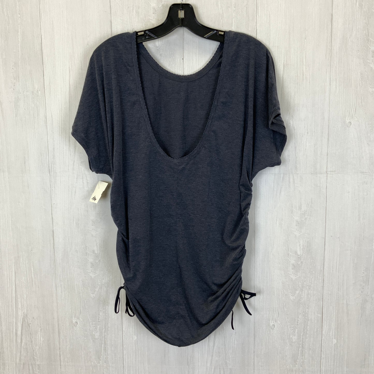 Top Short Sleeve By Lululemon In Navy, Size: 12