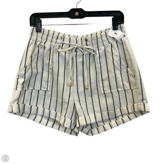 Shorts By Clothes Mentor In Striped Pattern, Size: M