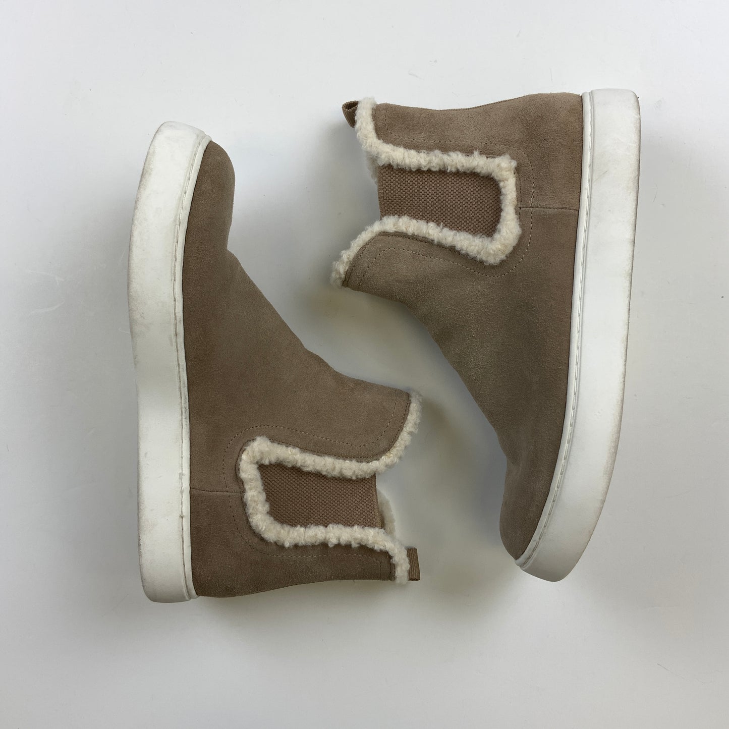 Shoes Sneakers By Lucky Brand In Taupe, Size: 9