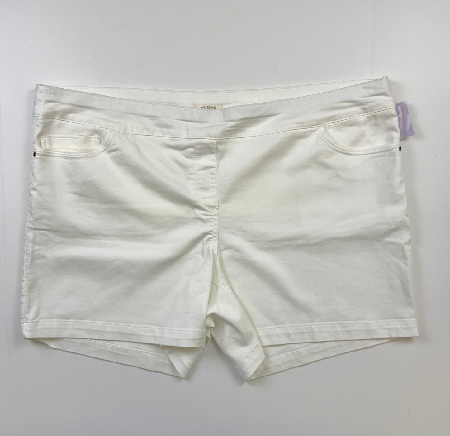 White Shorts West Bound, Size 22w