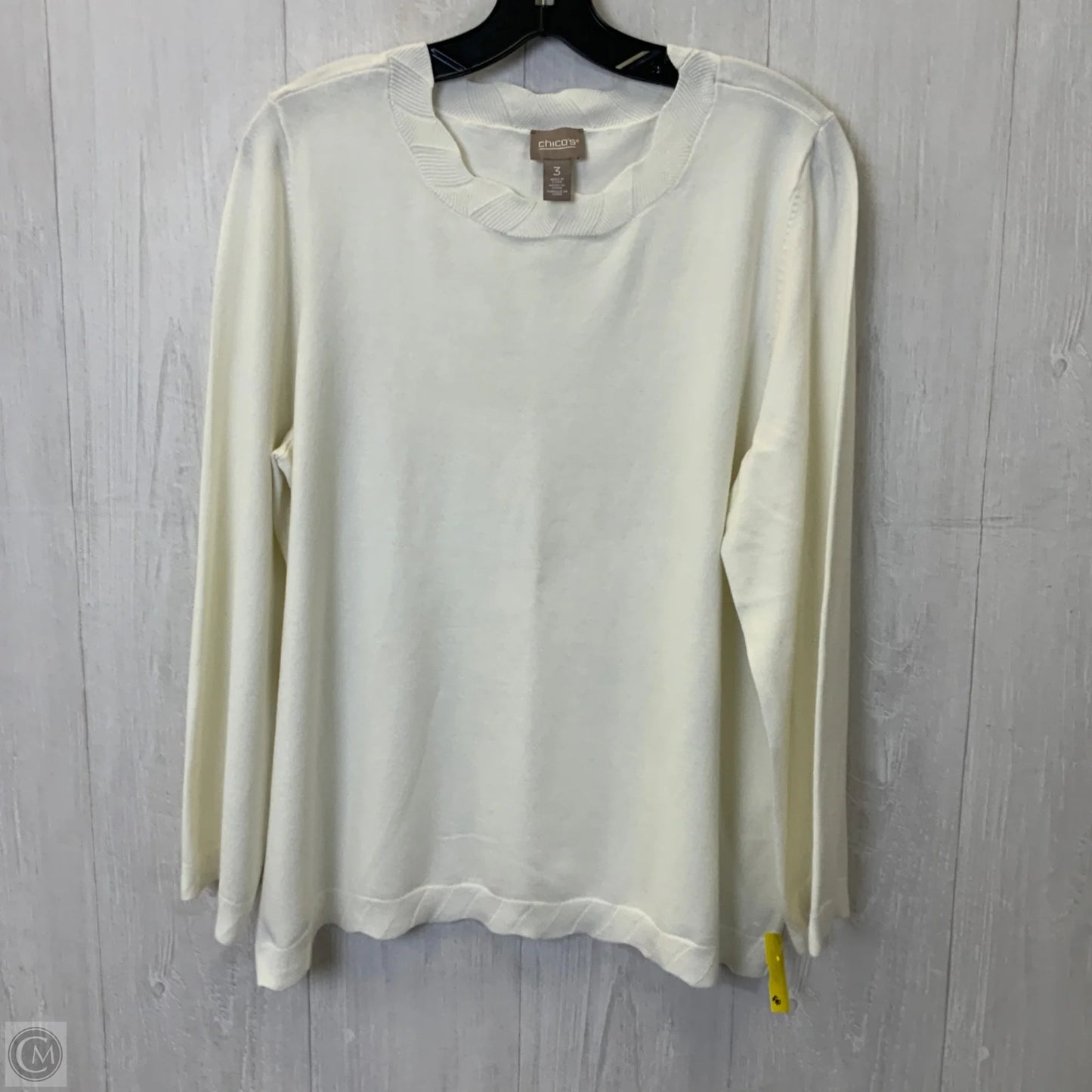 Top Long Sleeve By Chicos In Cream, Size: Xl