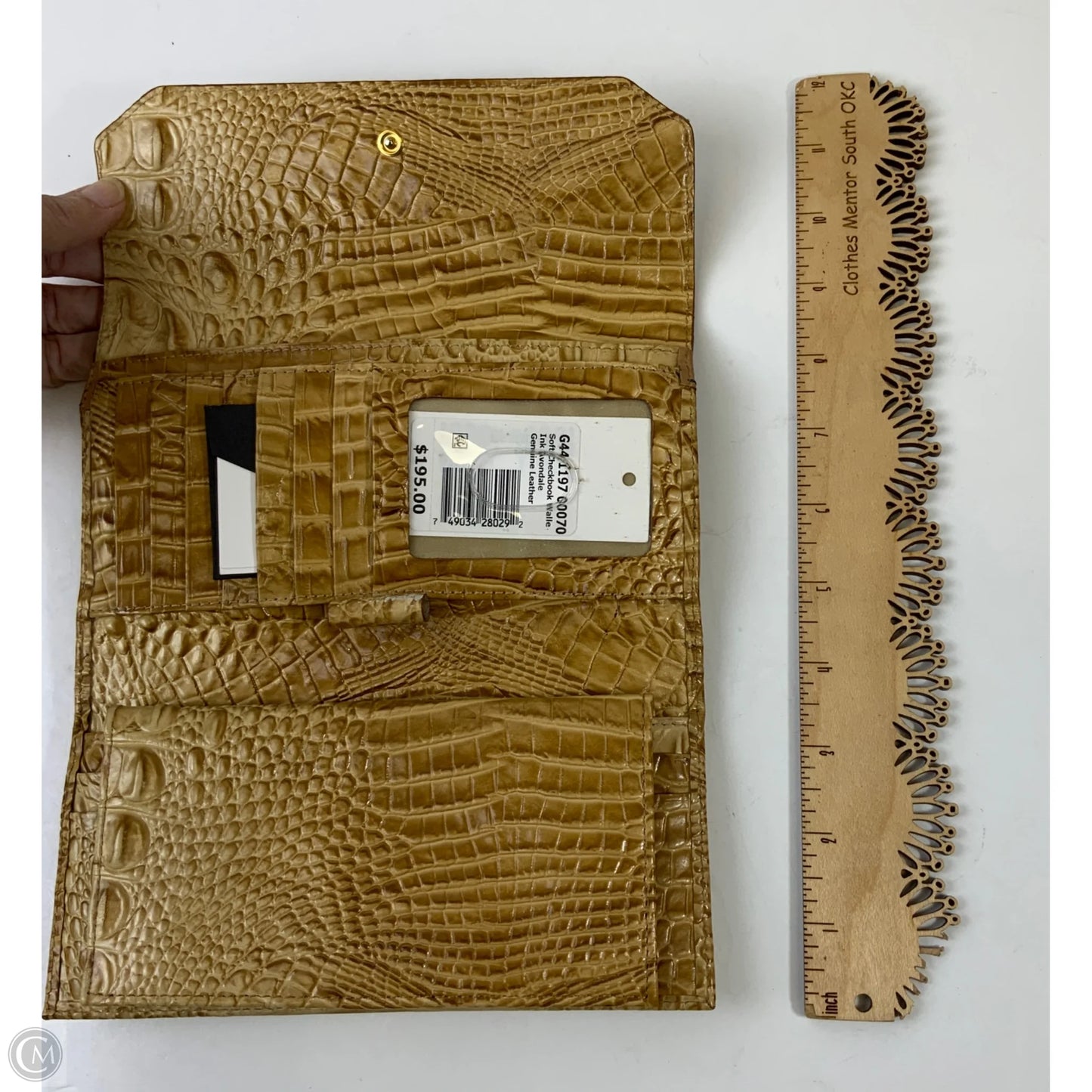 Wallet Designer By Brahmin, Size: Large