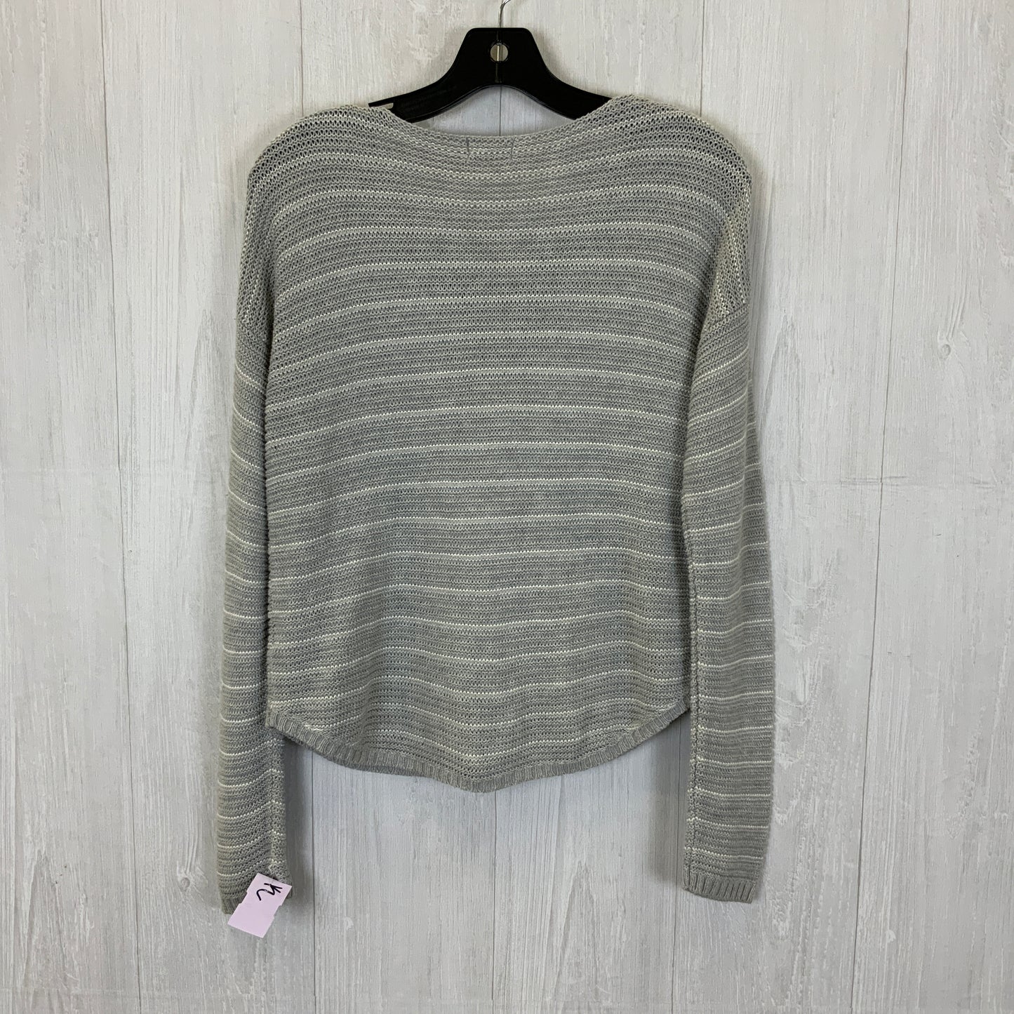 Sweater By Clothes Mentor In Grey, Size: M