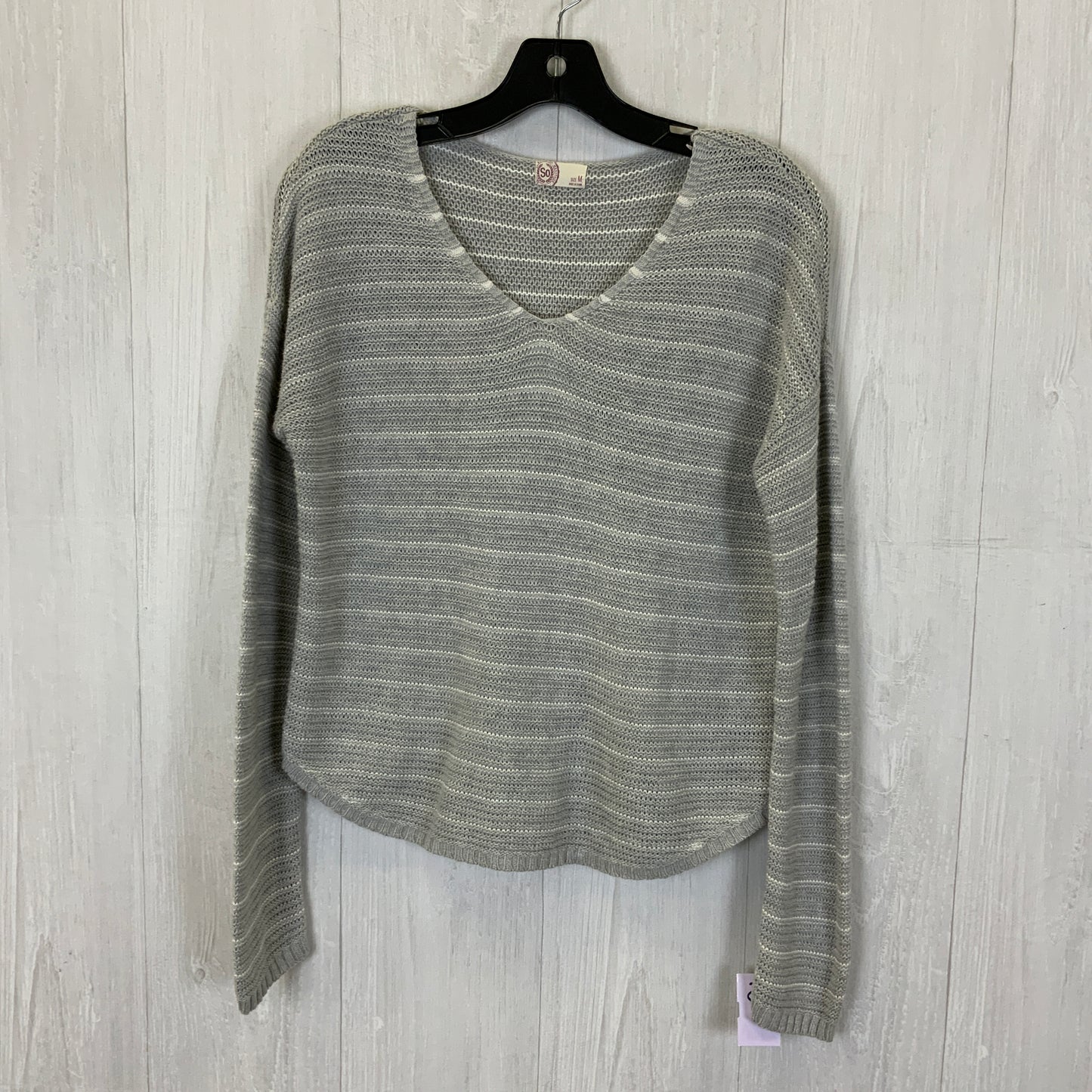 Sweater By Clothes Mentor In Grey, Size: M