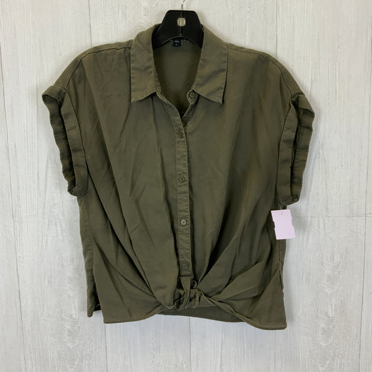 Top Short Sleeve By Express In Green, Size: S