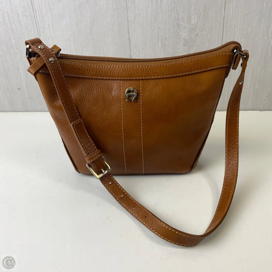 Handbag Leather  By Etienne Aigner, Size: Medium