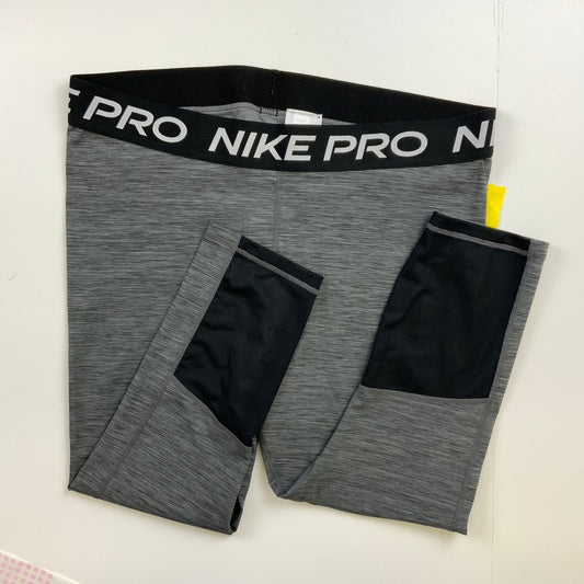 Athletic Capris By Nike Apparel In Grey, Size: 2x