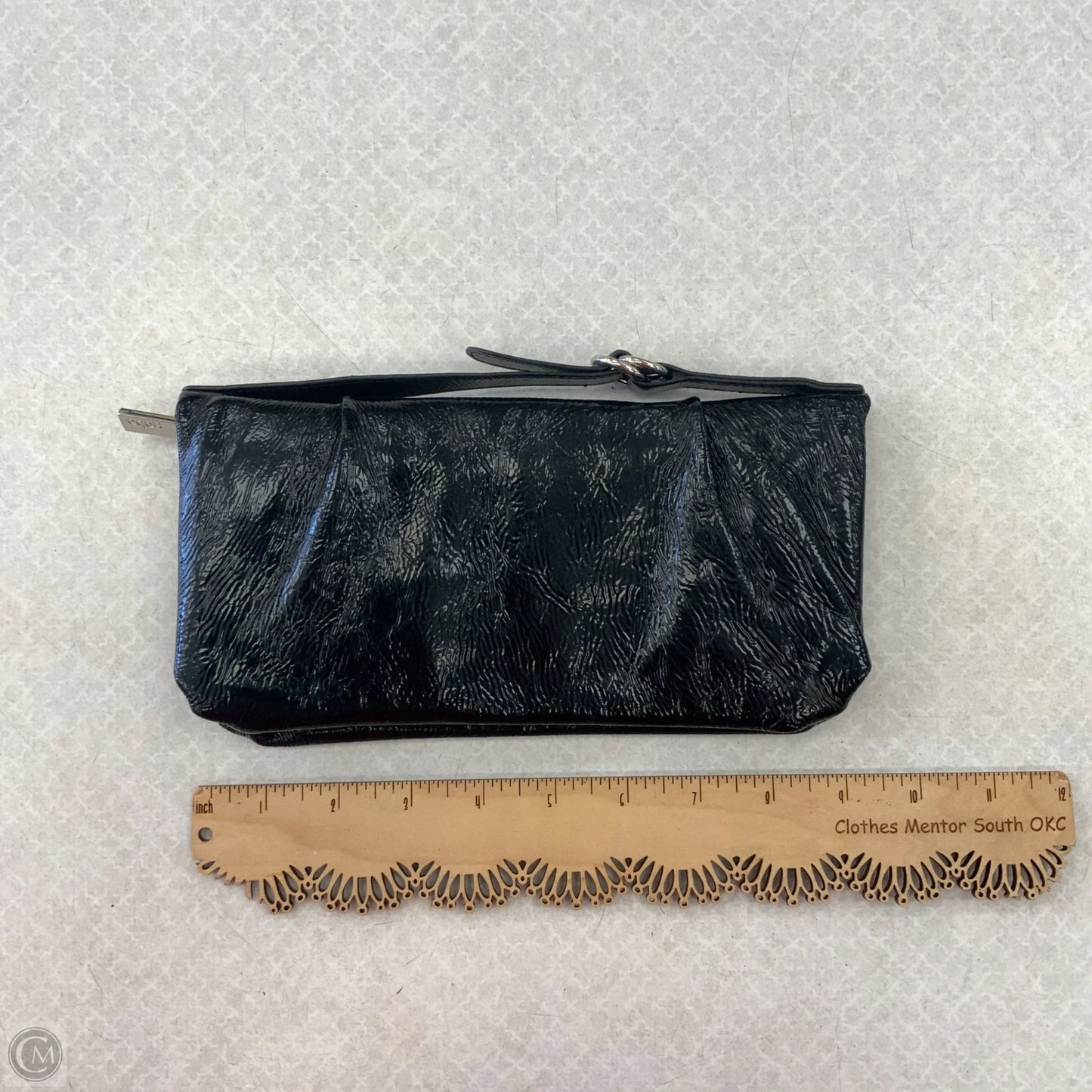 Wristlet By Hobo Intl, Size: Medium