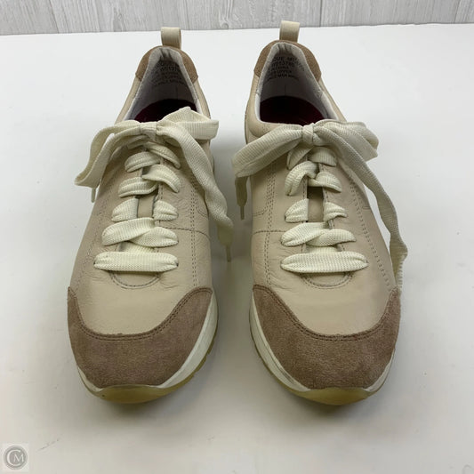 Shoes Sneakers By Munro In Cream & Tan, Size: 10