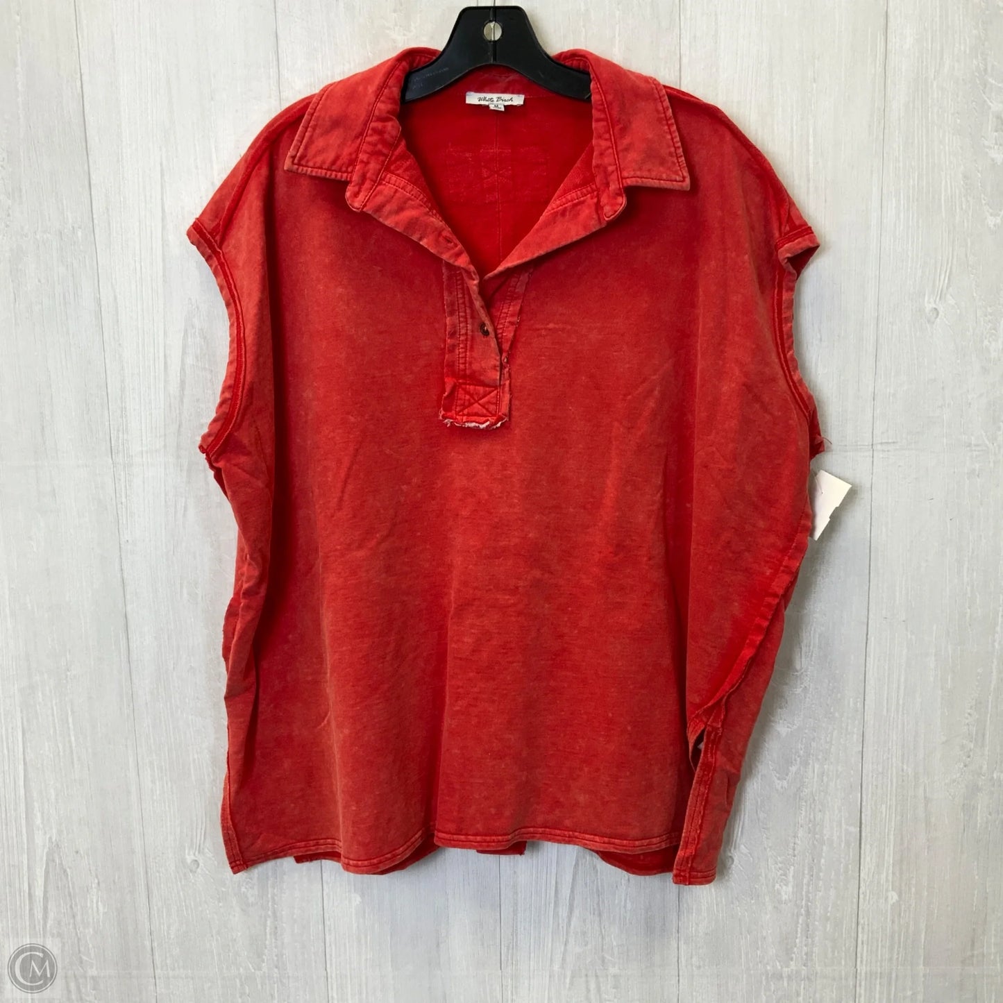 Top Short Sleeve By White Birch In Red, Size: M