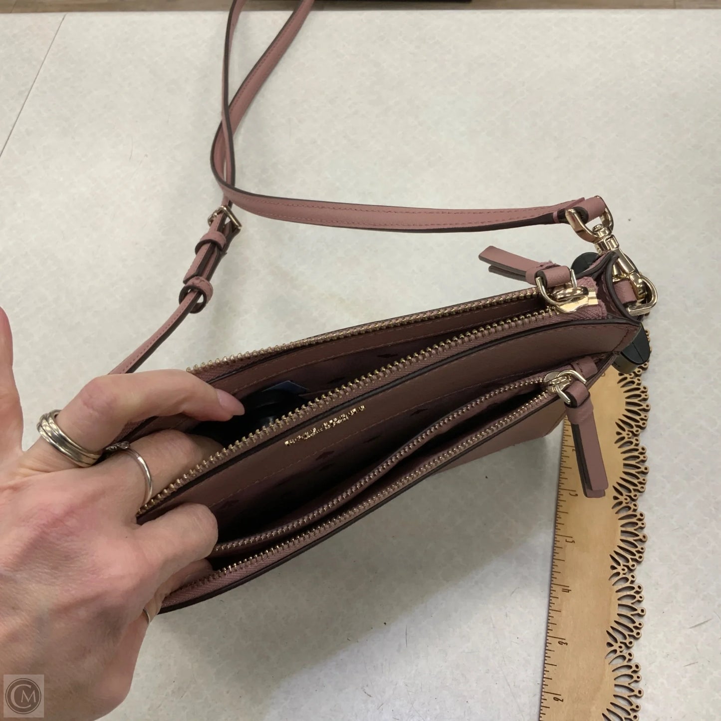 Crossbody Designer By Kate Spade, Size: Medium