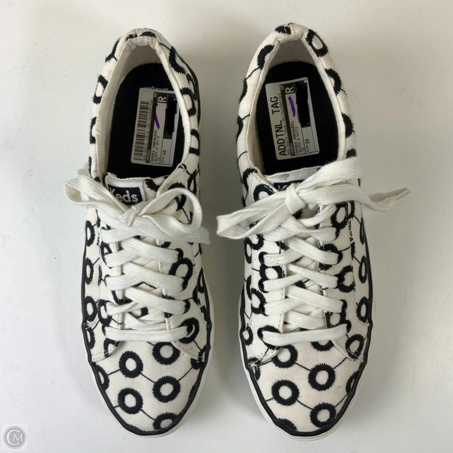 Shoes Sneakers By Keds In Black & White, Size: 10