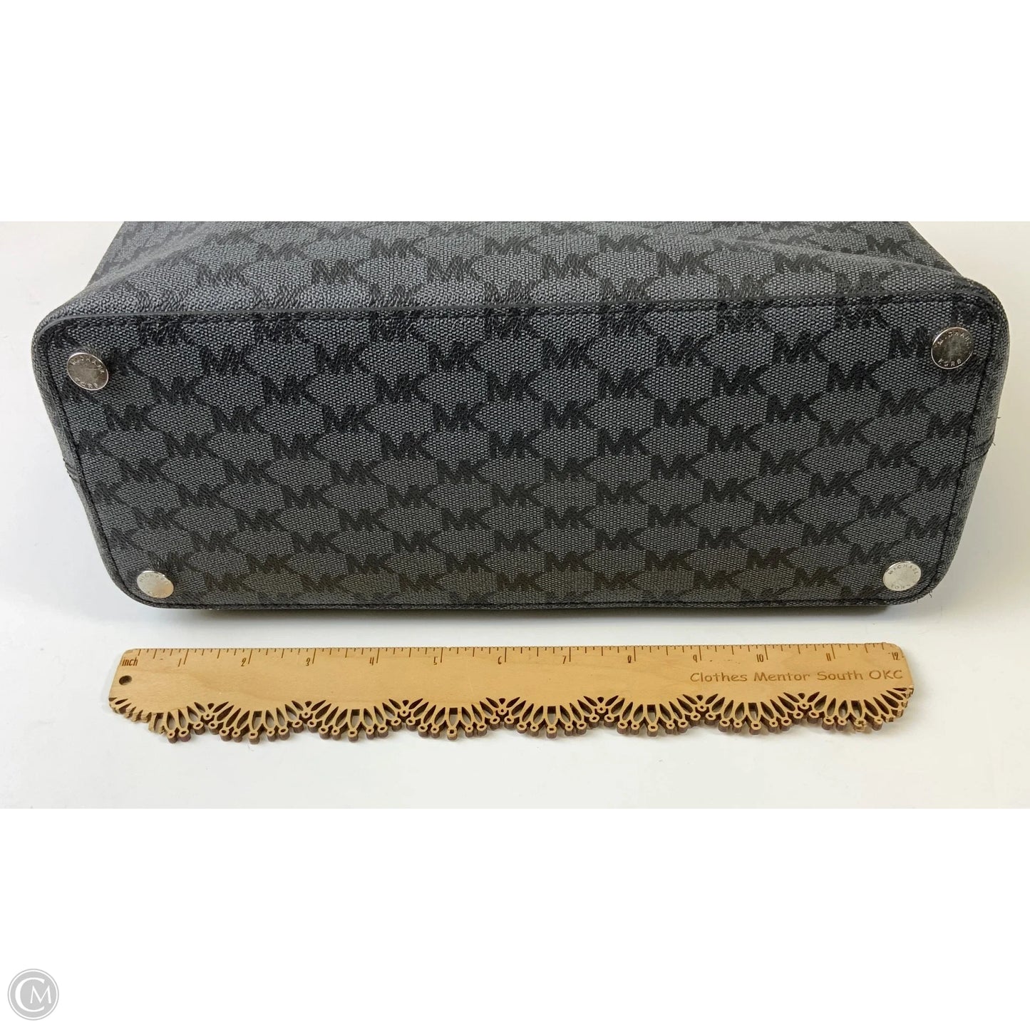 Handbag Designer By Michael Kors, Size: Medium