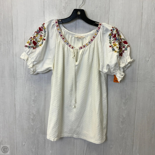 Top Short Sleeve By Solitaire In White, Size: M