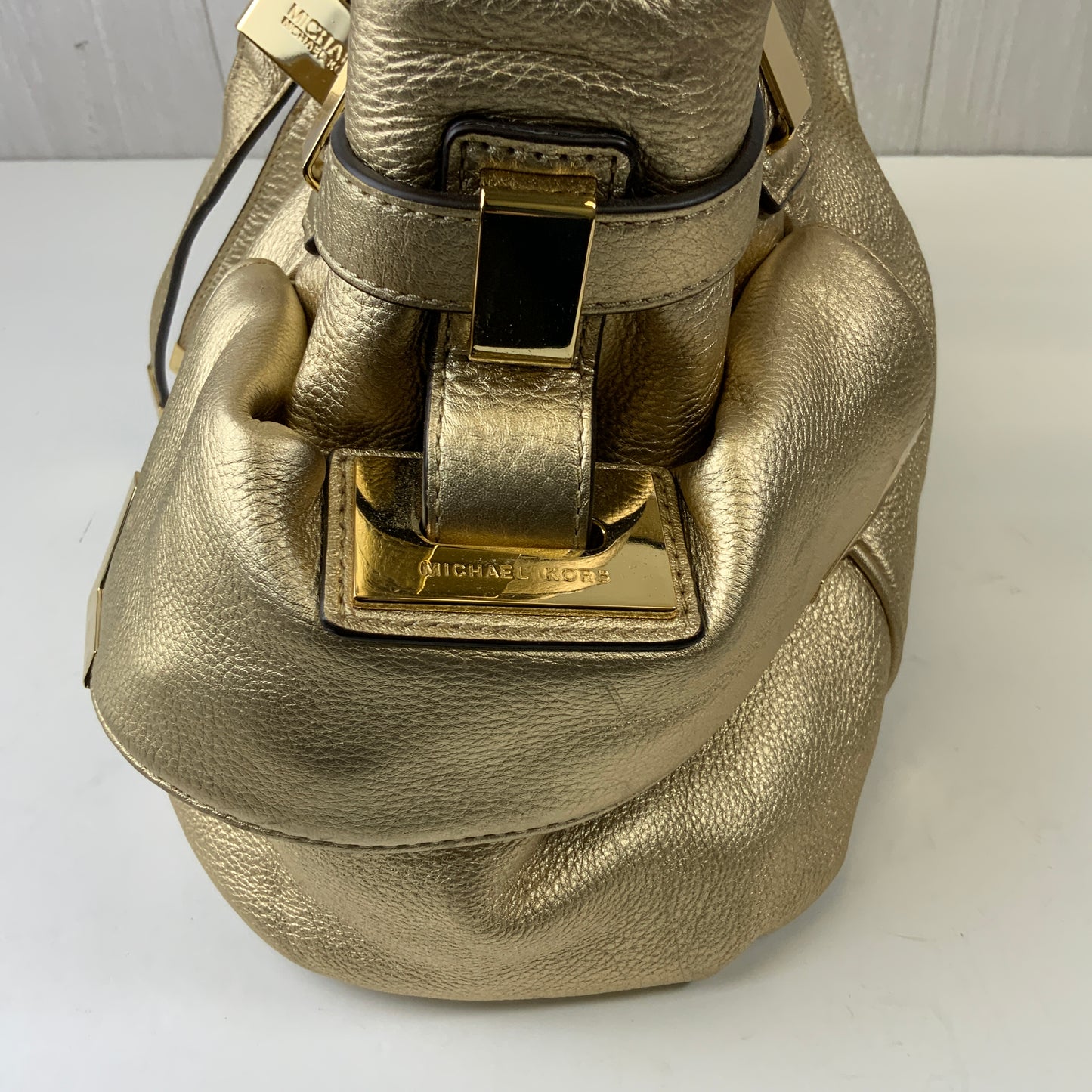 Crossbody Designer By Michael Kors In Tan, Size:Medium