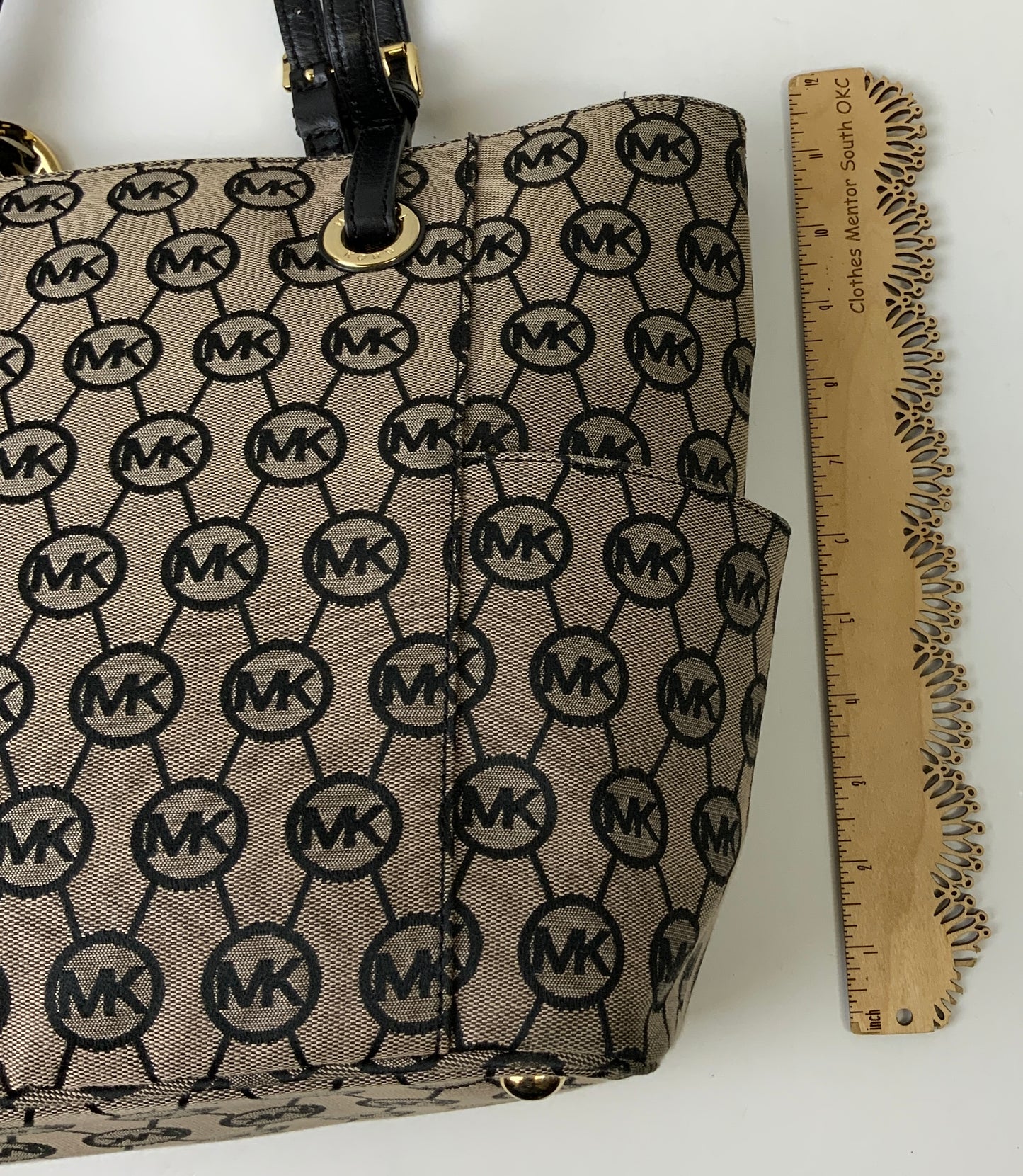 Handbag Designer By Michael Kors In Brown, Size:Large