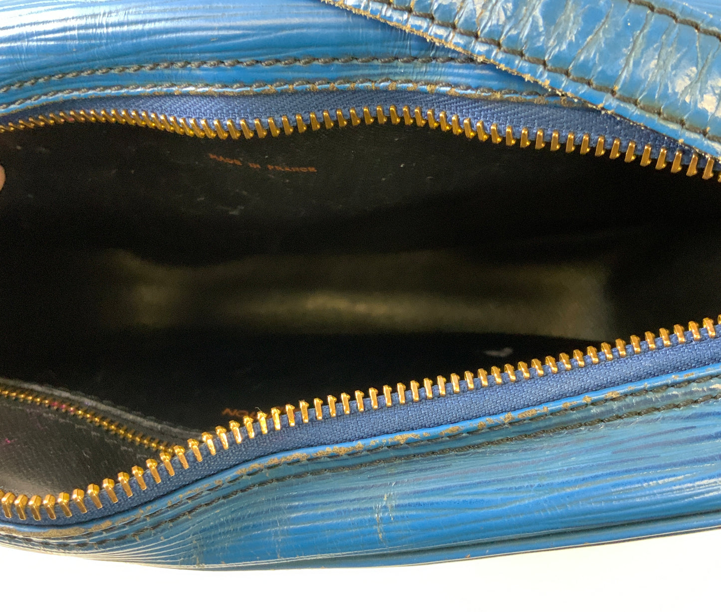 Handbag Luxury Designer By Louis Vuitton, Size: Small