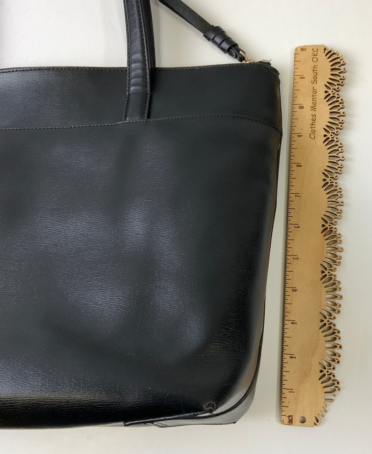 Handbag Designer By Kate Spade In Black, Size:Large