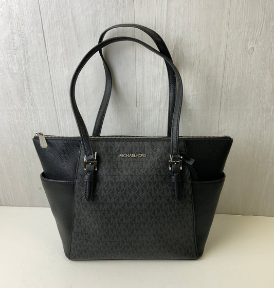 Handbag Designer By Michael Kors In Black & Grey, Size:Medium