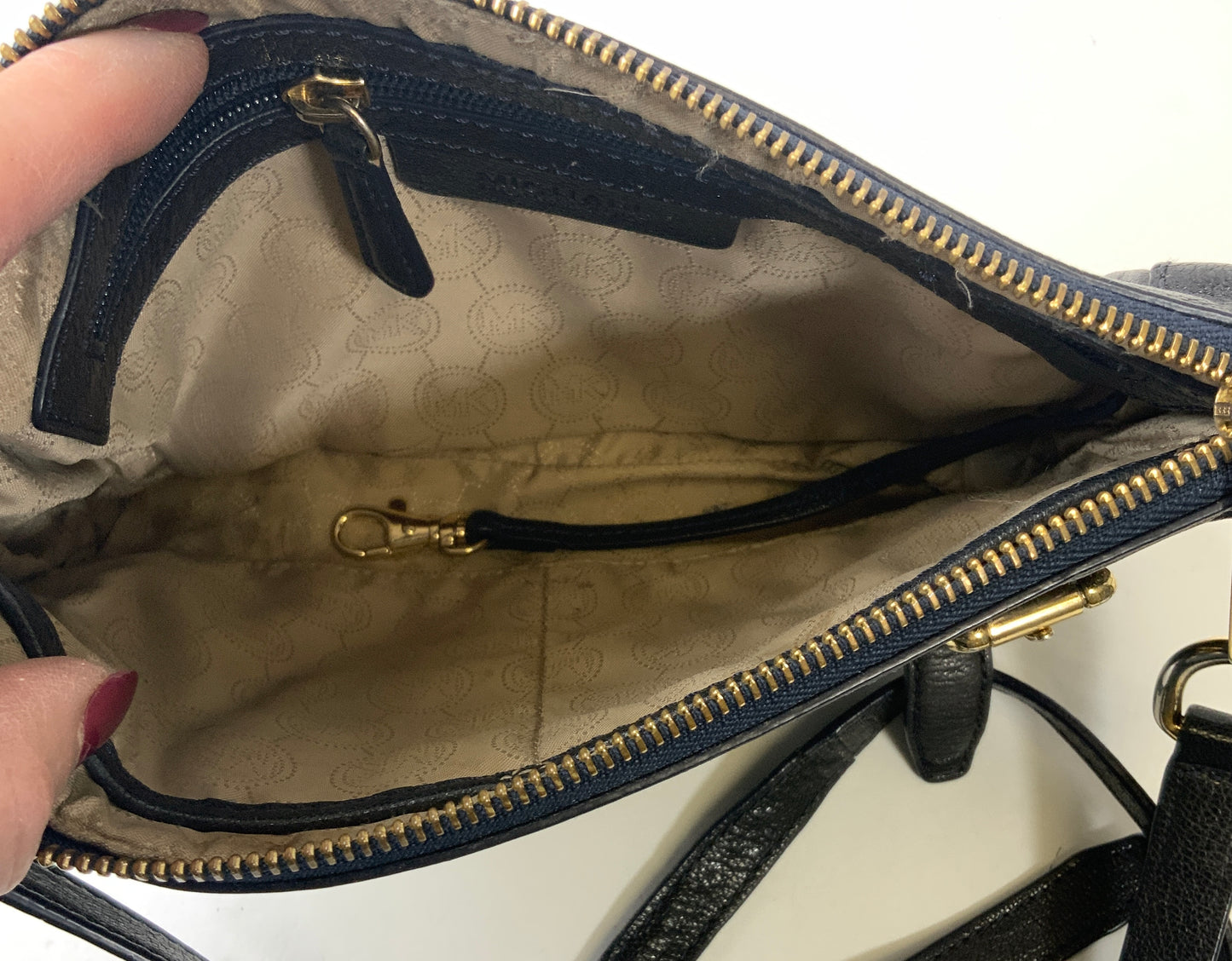 Crossbody Designer By Michael Kors In Grey, Size:Small