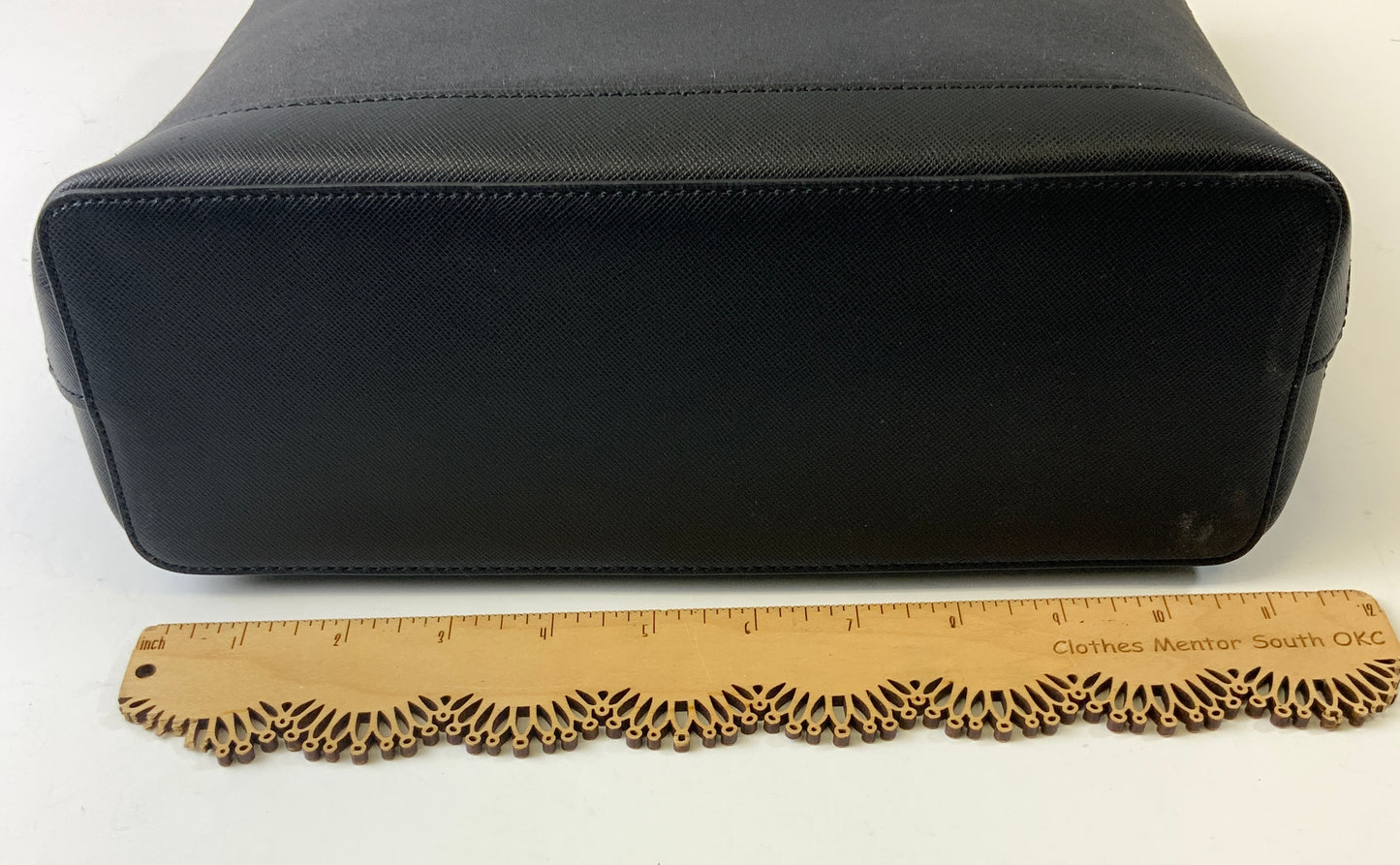 Handbag Designer By Kate Spade In Black, Size:Large