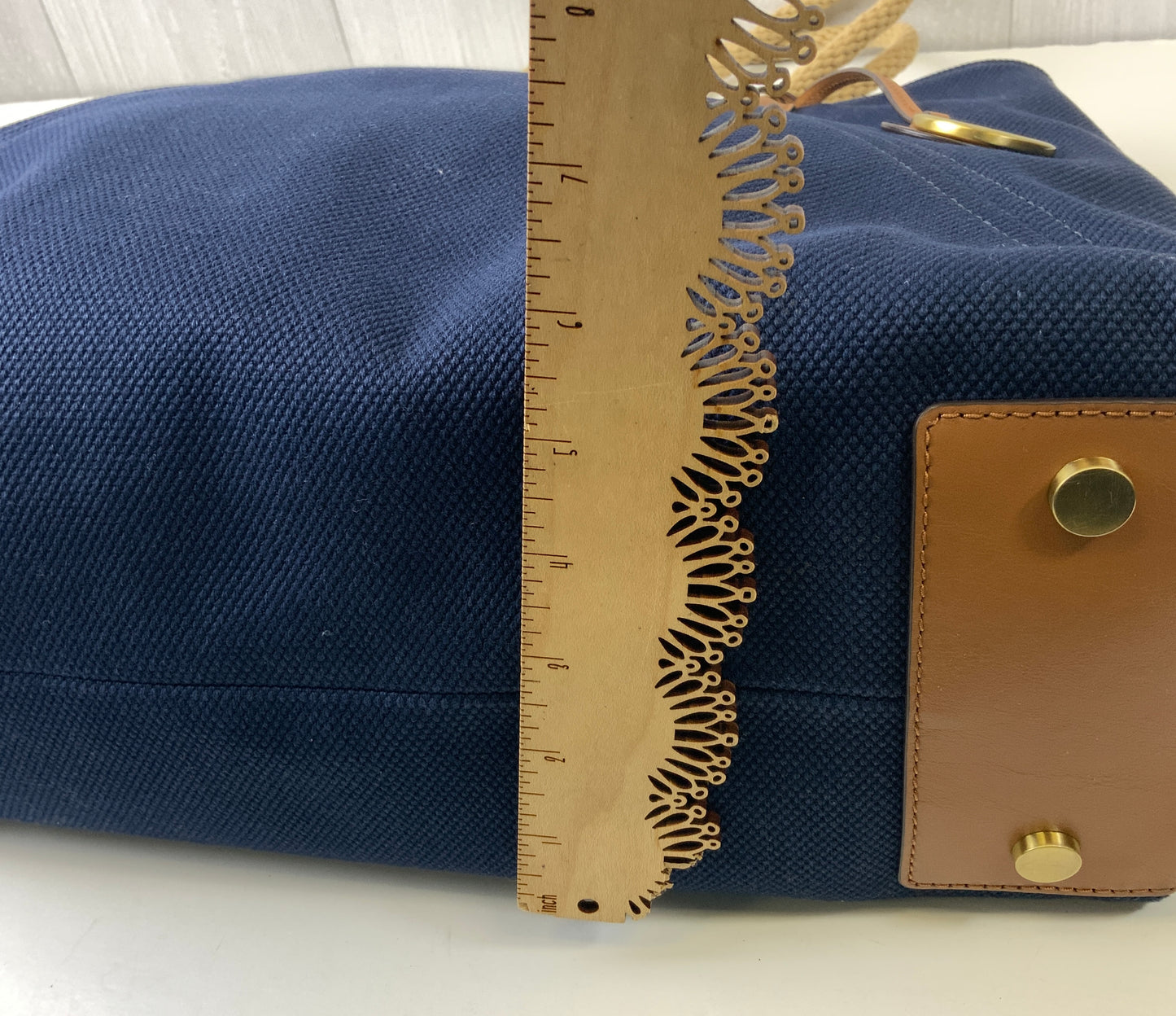 Handbag Designer By Michael Kors In Navy, Size:Large