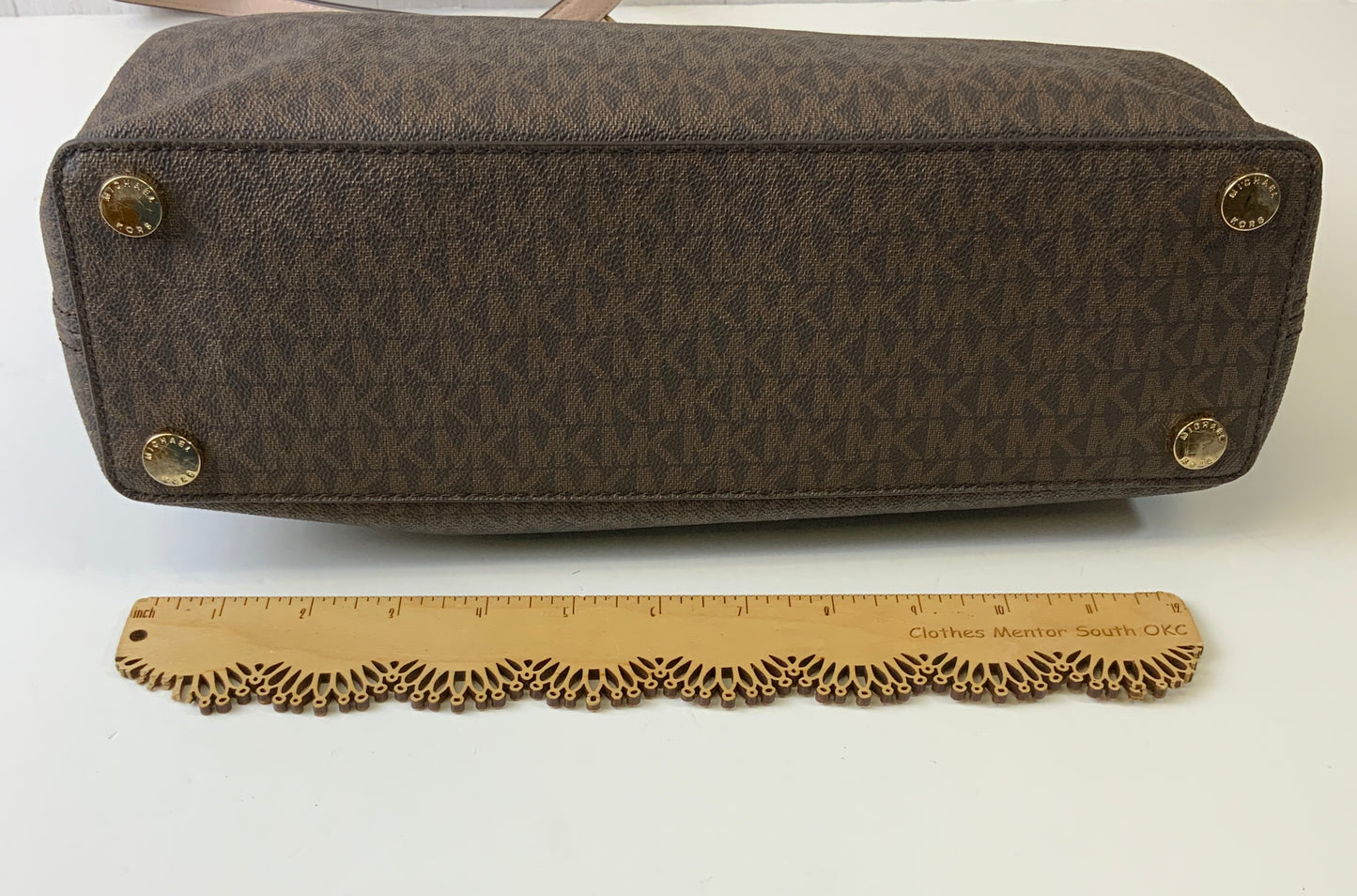 Handbag Designer By Michael Kors In Brown & Pink, Size:Large